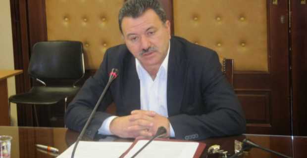 “Πόλεμος” στο ΣΥΡΙΖΑ για τα αεροδρόμια. Ανένδοτο κατά των ιδιωτικοποιήσεων ξεκινά ο Περιφερειάρχης Ιονίων Νήσων Θ. Γαλιατσάτος