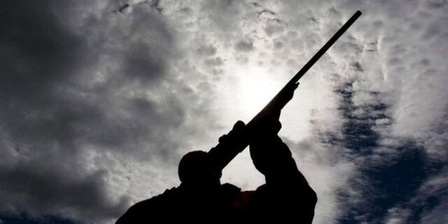 Μηχανή του Χρόνου: Ο σφαγέας των Τρικάλων. Σκότωσε επτά συγγενείς του και έναν γείτονα. Πώς σώθηκαν τα παιδιά του