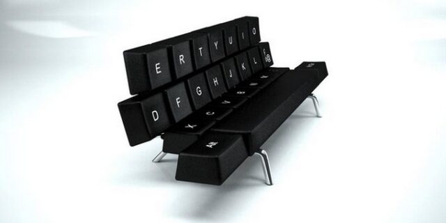 #Komma_Touiteradwn: Το διαδίκτυο κατεβάζει το δικό του κόμμα και το κάνει trend