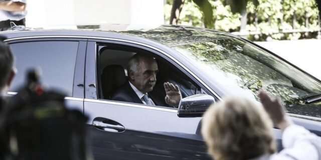 ΝΔ: Καμία εμπιστοσύνη στον Τσίπρα