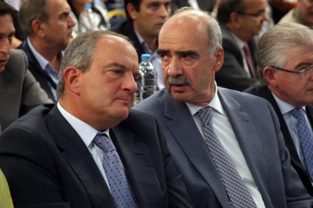 Η ΝΔ πάει από δεξιά προς κέντρο και παρουσιάζει πρόγραμμα