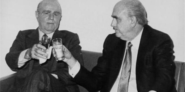 Φωνή βαθιά. Το όπλο των πολιτικών