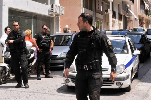 Πυροβόλησαν και λήστεψαν επιχειρηματία στο Μοσχάτο
