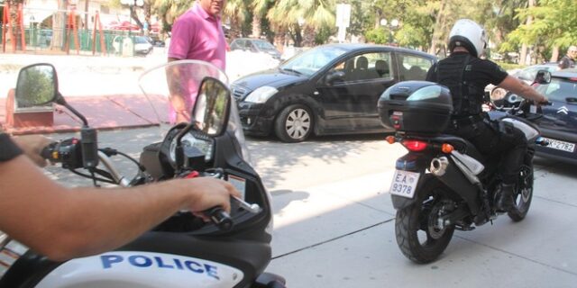 Συνελήφθη 40χρονος αλλοδαπός έχοντας στην κατοχή του λαθραία τσιγάρα