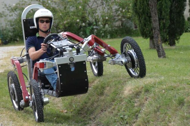 Βίντεο: Swincar E-Spider. Το παντός εδάφους όχημα αράχνη