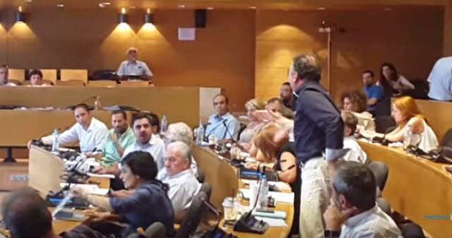 Ο Μπουτάρης έβρισε τον Κασιδιάρη, προκαλώντας την “έκρηξη” του Ματθαιόπουλου
