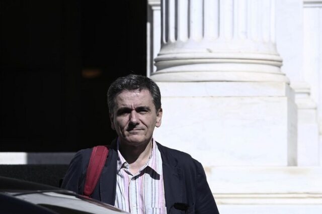 Δεν θα προστεθεί κανένας φόρος πέραν των συμφωνηθέντων λέει το υπουργείο Οικονομικών