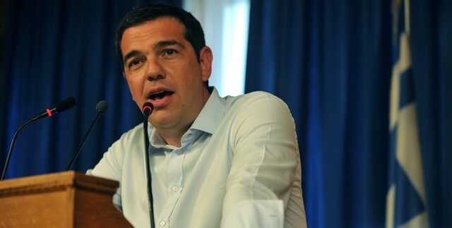 Επίσκεψη Τσίπρα στο υπουργείο Υποδομών