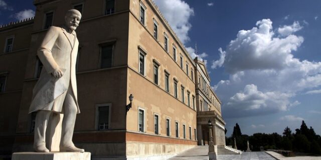 Μεγάλη γκρίνια στο μικρό χωριό
