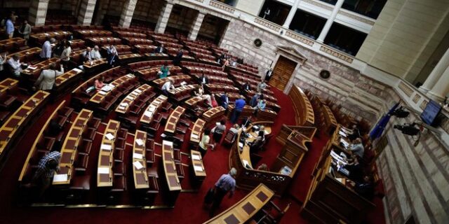 Τι προβλέπει το Σύνταγμα για τις διερευνητικές εντολές