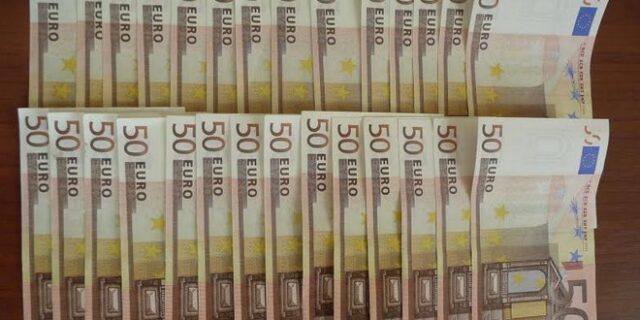 Γέμισαν οι Κυκλάδες από πλαστά χαρτονομίσματα
