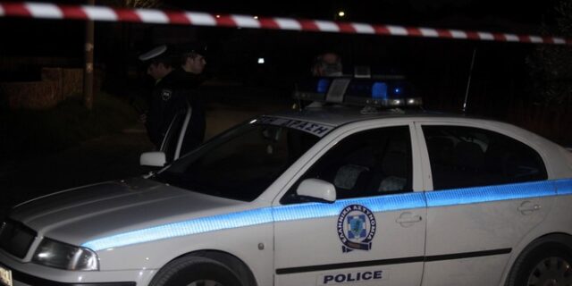 Τρόμος για νεαρό ζευγαράκι στην παραλία της Πάχης Μεγάρων