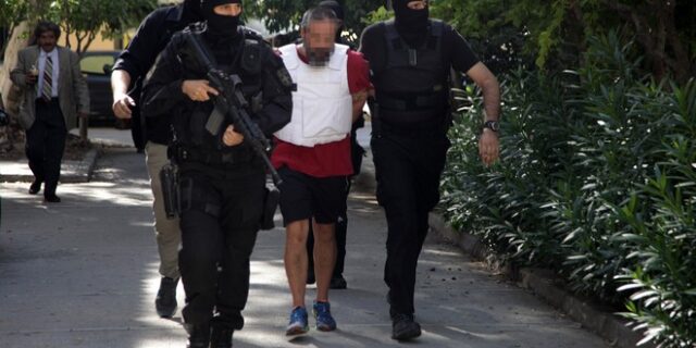 Διώξεις για βαρύτατα κακουργήματα σε βάρος του Πετρακάκου