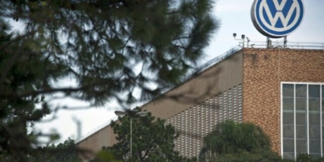 Νέο πλήγμα για την Volkswagen: Κατηγορείται ότι συνεργάστηκε με τη στρατιωτική δικτατορία στη Βραζιλία