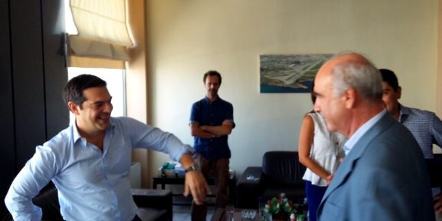 Debate στο αεροδρόμιο Ηρακλείου για Τσίπρα και Μεϊμαράκη