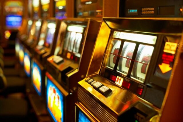 Σκότωσε αλλοδαπό για χρέος 30 ευρώ από ‘φρουτάκια’