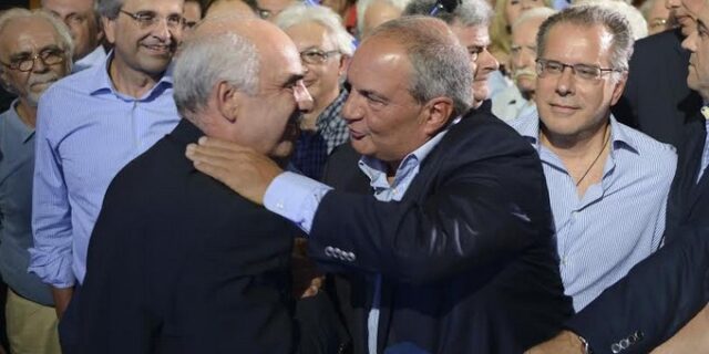 Καραμανλής σε Μεϊμαράκη: Κάν’το όπως ο Τσώρτσιλ