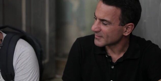 Εκλογές 2015: Προεκλογικό σποτ ΛΑ.Ε. Νο2: Ο Λαπαβίτσας στους ‘Πρωταγωνιστές’ του Θεοδωράκη