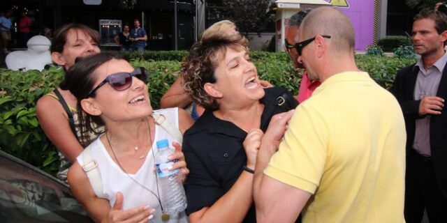 Φραστική επίθεση στον Τσίπρα από γυναίκες μεταλλωρύχων