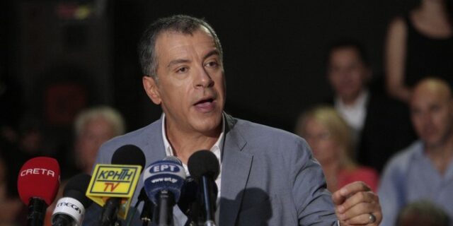 Στ. Θεοδωράκης: Αν δεν εφαρμόσουμε τη συμφωνία, θα πάμε στη δραχμή