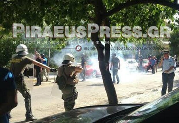Χρυσαυγίτες προκάλεσαν επεισόδια στο σημείο δολοφονίας του Παύλου Φύσσα