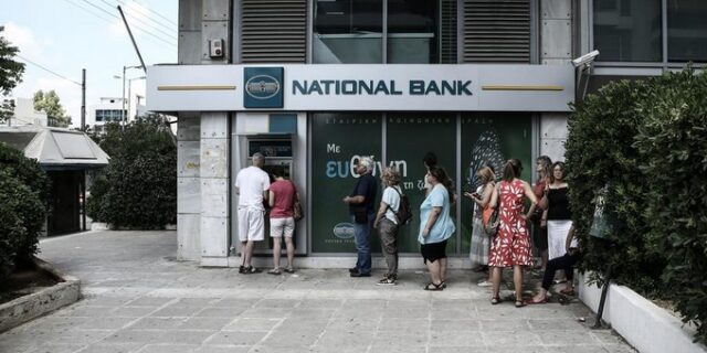 Ενεργοποιείται ο Μεγάλος Αδερφός στις καταθέσεις. Κλιμακώνεται η μάχη κατά της φοροδιαφυγής
