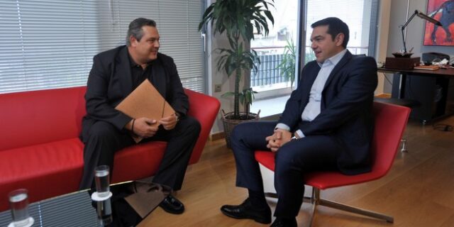 Ετοιμάζονται για καρατόμηση του Δημήτρη Καμμένου μετά το σάλο για τα επίμαχα tweets