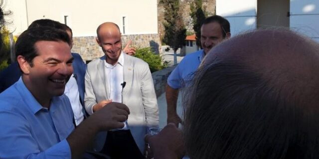 Τσίπρας από την Κρήτη: Βλέπω μια προσπάθεια παλινόρθωσης του παλιού