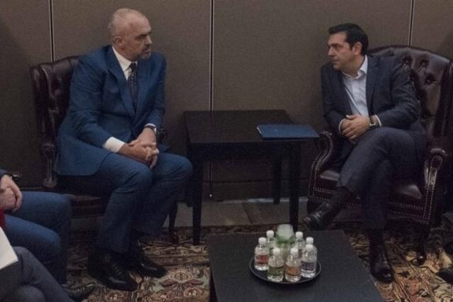 Συνάντηση Τσίπρα – Ράμα και πρόσκληση επίσκεψης στην Αλβανία
