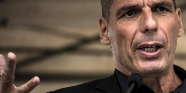 Βαρουφάκης: Ο ‘καλός μπάτσος’ Ρέντσι πίεζε τον Αλέξη να πει ‘ναι’ σε όλα