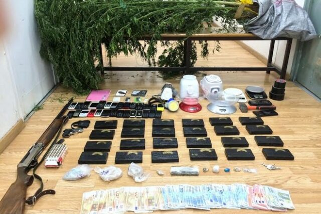 Εξάρθρωση τεράστιου κυκλώματος διακίνησης ηρωίνης