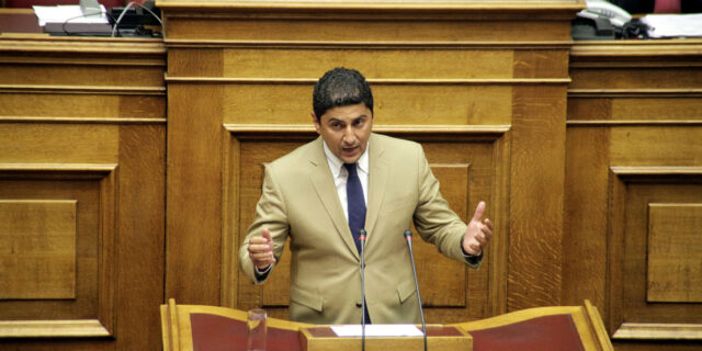 “Όχι” λέει η ΝΔ στο νομοσχέδιο για τα ΜΜΕ