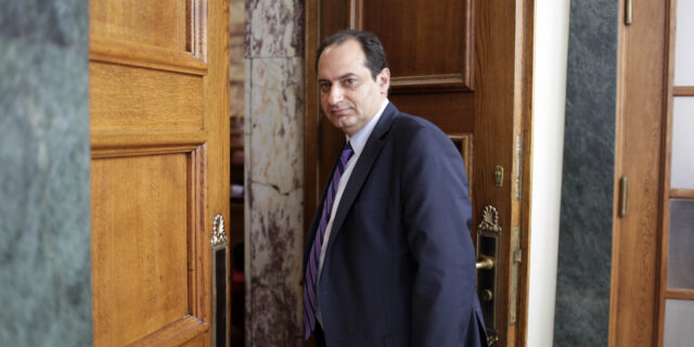 Δεν θέτει θέμα εμπλοκής στις αποκρατικοποιήσεις ο Χρήστος Σπίρτζης