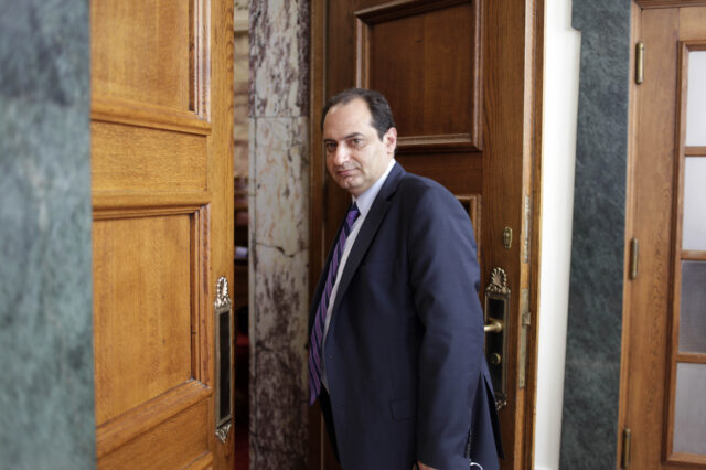 Δεν θέτει θέμα εμπλοκής στις αποκρατικοποιήσεις ο Χρήστος Σπίρτζης