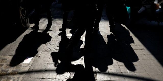 Ανίκητο το τέρας της ανεργίας στην Ελλάδα