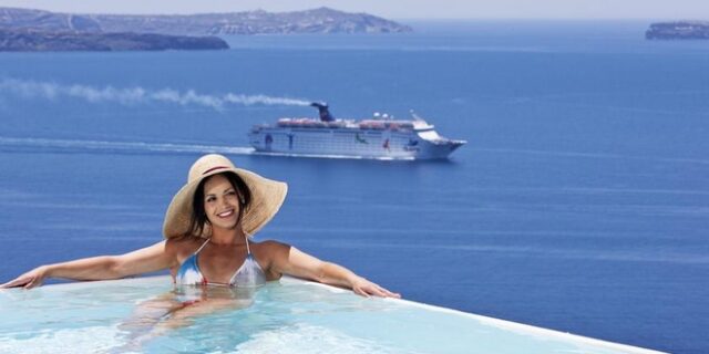 Conde Nast Traveler: Δύο ελληνικά resort στα δέκα καλύτερα της Ευρώπης