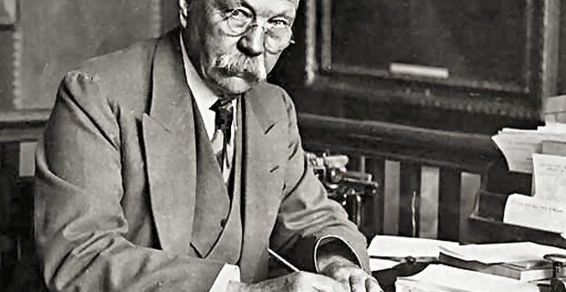 Mηχανή του Χρόνου: Ο συγγραφέας του Σέρλοκ Χολμς χτυπούσε δημόσια, όποιον παρενοχλούσε τις γυναίκες