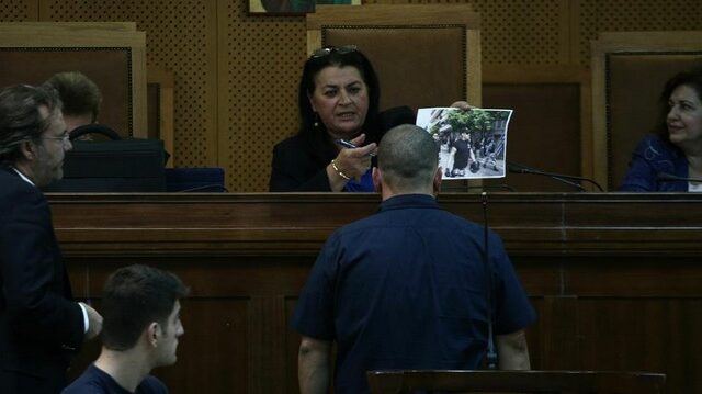 Πολιτική αγωγή: “Εκτός από φασίστες είστε και άνανδροι!”
