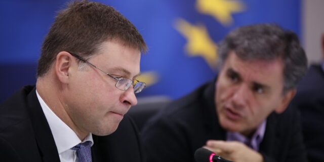 Ντομπρόφσκις: Χωρίς τα 48 προαπαιτούμενα, η Ελλάδα δεν θα λάβει τα 2 δισ. ευρώ