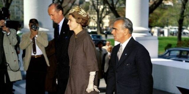 Μηχανή του Χρόνου: Καραμανλής – Αμαλία. Από τον Λευκό Οίκο, στο ατυχές επεισόδιο με το ‘σκάσε’ και το χωρισμό