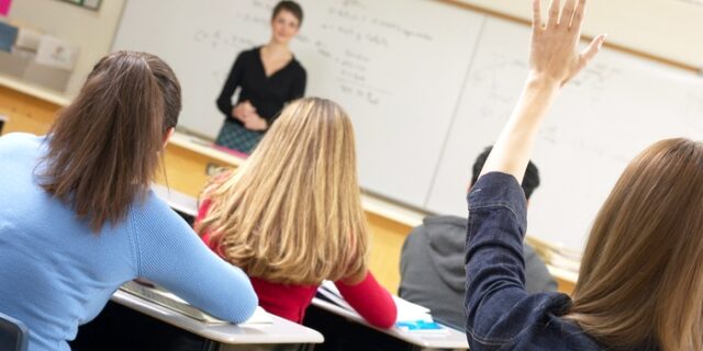 Κληρώνει τα επόμενα 24ωρα για την επιβολή ΦΠΑ 23% στην ιδιωτική εκπαίδευση
