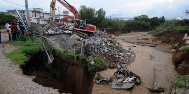 Ακόμη ένας νεκρός άντρας σε ρέμα στο Μενίδι. Πιθανόν θύμα της κακοκαιρίας στην Αττική