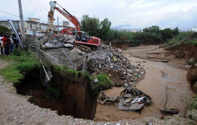 Ακόμη ένας νεκρός άντρας σε ρέμα στο Μενίδι. Πιθανόν θύμα της κακοκαιρίας στην Αττική