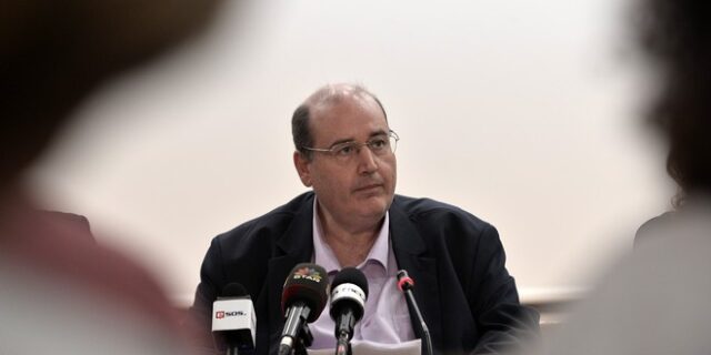 Αναδίπλωση Φίλη για την ιδιωτική εκπαίδευση