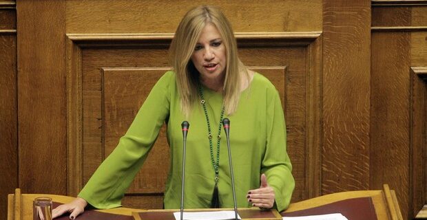 ‘Κολάζει και Παπά’ το νομοσχέδιο για τα ΜΜΕ λέει η Φ. Γεννηματά