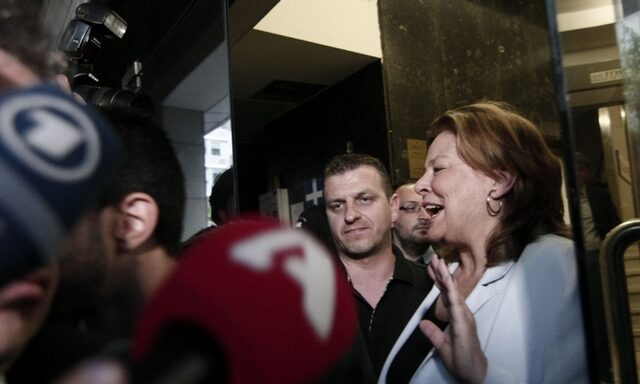 Λούκα Κατσέλη: Δεν υπάρχει κατάχρηση του νόμου περί ‘υπερχρεωμένων νοικοκυριών’