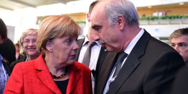 Οι συζητήσεις Μεϊμαράκη με Μέρκελ για τα μνημονιακά μέτρα της κυβέρνησης Τσίπρα