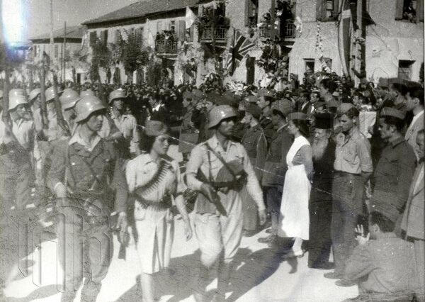 Μηχανή του Χρόνου: Γιατί ο ΕΛΑΣ δεν κατέλαβε την Αθήνα τον Οκτώβριο του 1944 μετά την αποχώρηση των Γερμανών;