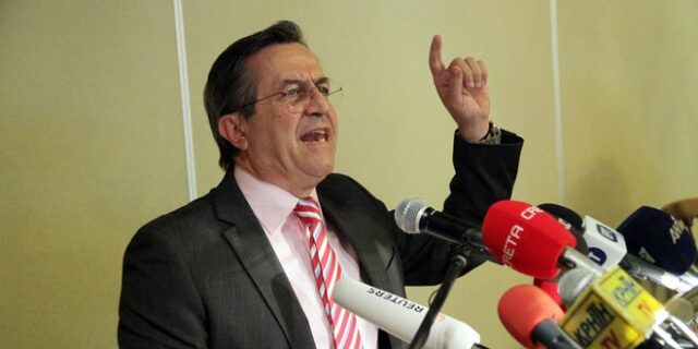 Αποφασισμένος να καταψηφίσει και να μην παραιτηθεί, δηλώνει ο Νικολόπουλος