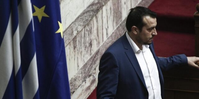 Διακόπηκε προσωρινά η συνεδρίαση στη Βουλή για τα ΜΜΕ. Πυρά από όλα τα κόμματα